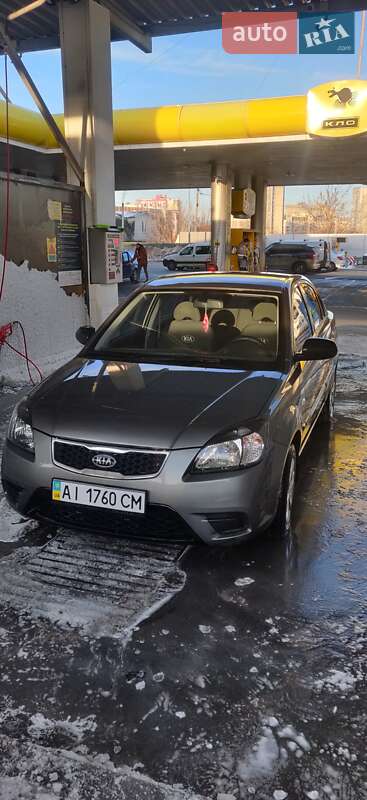 Kia Rio 2011