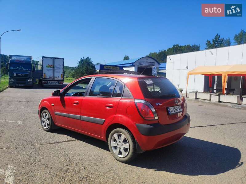 Хетчбек Kia Rio 2008 в Києві