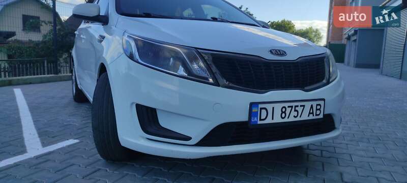 Седан Kia Rio 2012 в Хмельницком