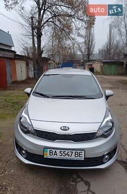 Седан Kia Rio 2015 в Кропивницькому