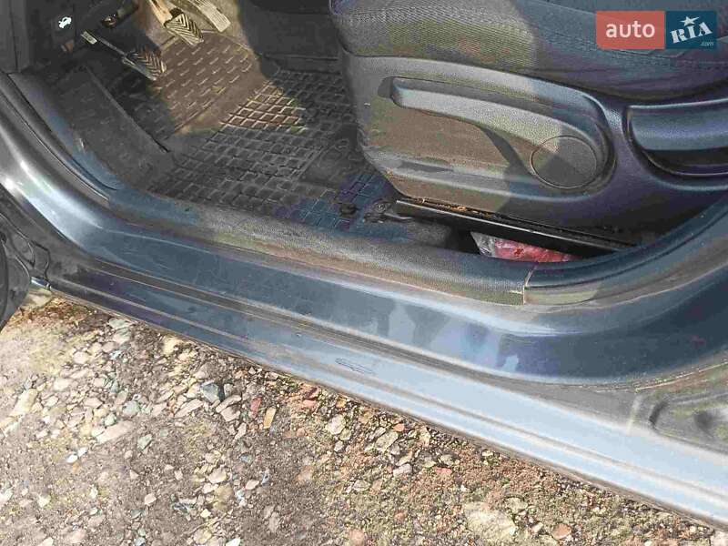 Седан Kia Rio 2013 в Полтаве