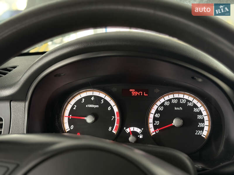 Седан Kia Rio 2010 в Харькове