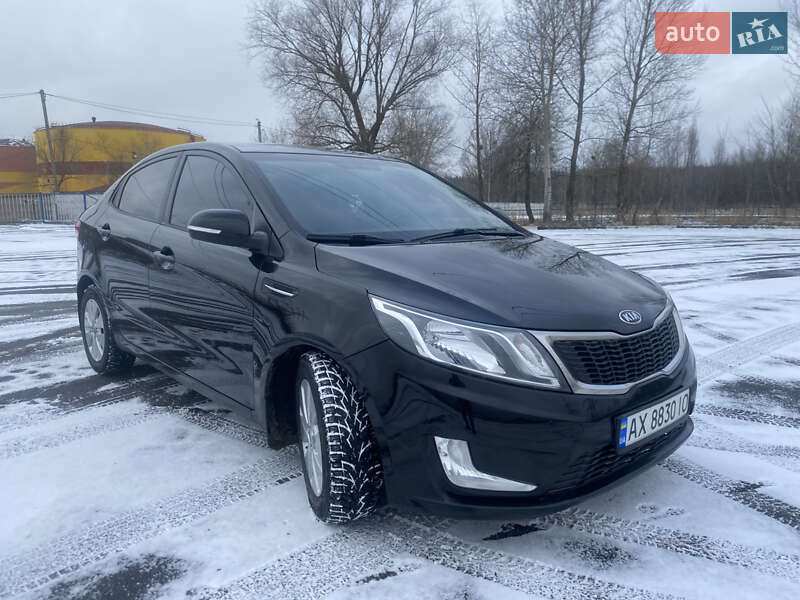 Седан Kia Rio 2012 в Харькове