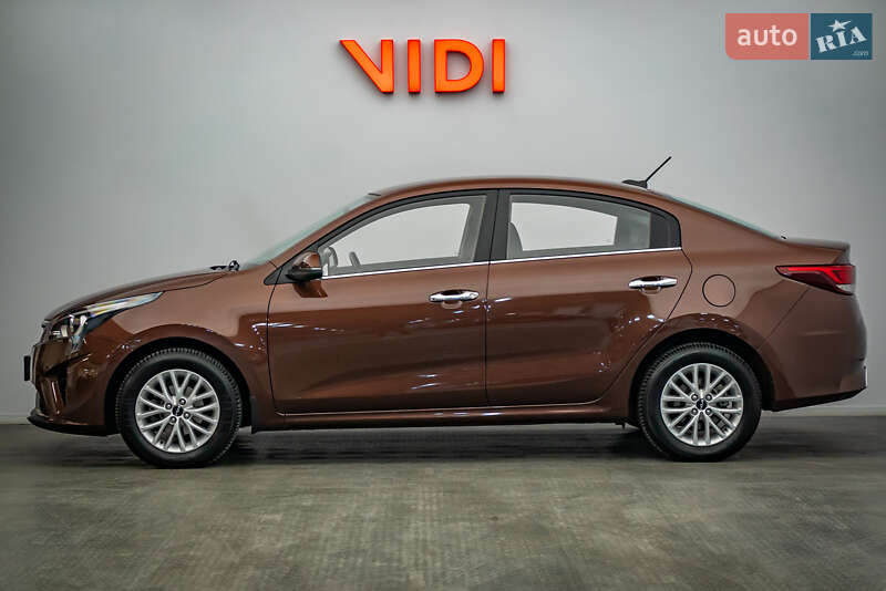 Седан Kia Rio 2021 в Киеве
