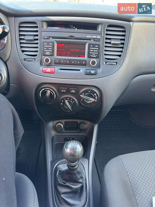 Седан Kia Rio 2011 в Черновцах фото 22 Седан Kia Rio 2011 в Черновцах
