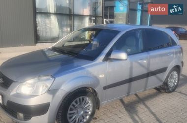 Хэтчбек Kia Rio 2006 в Тернополе