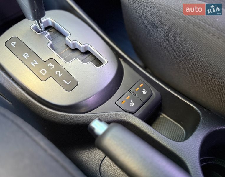 Седан Kia Rio 2011 в Киеве