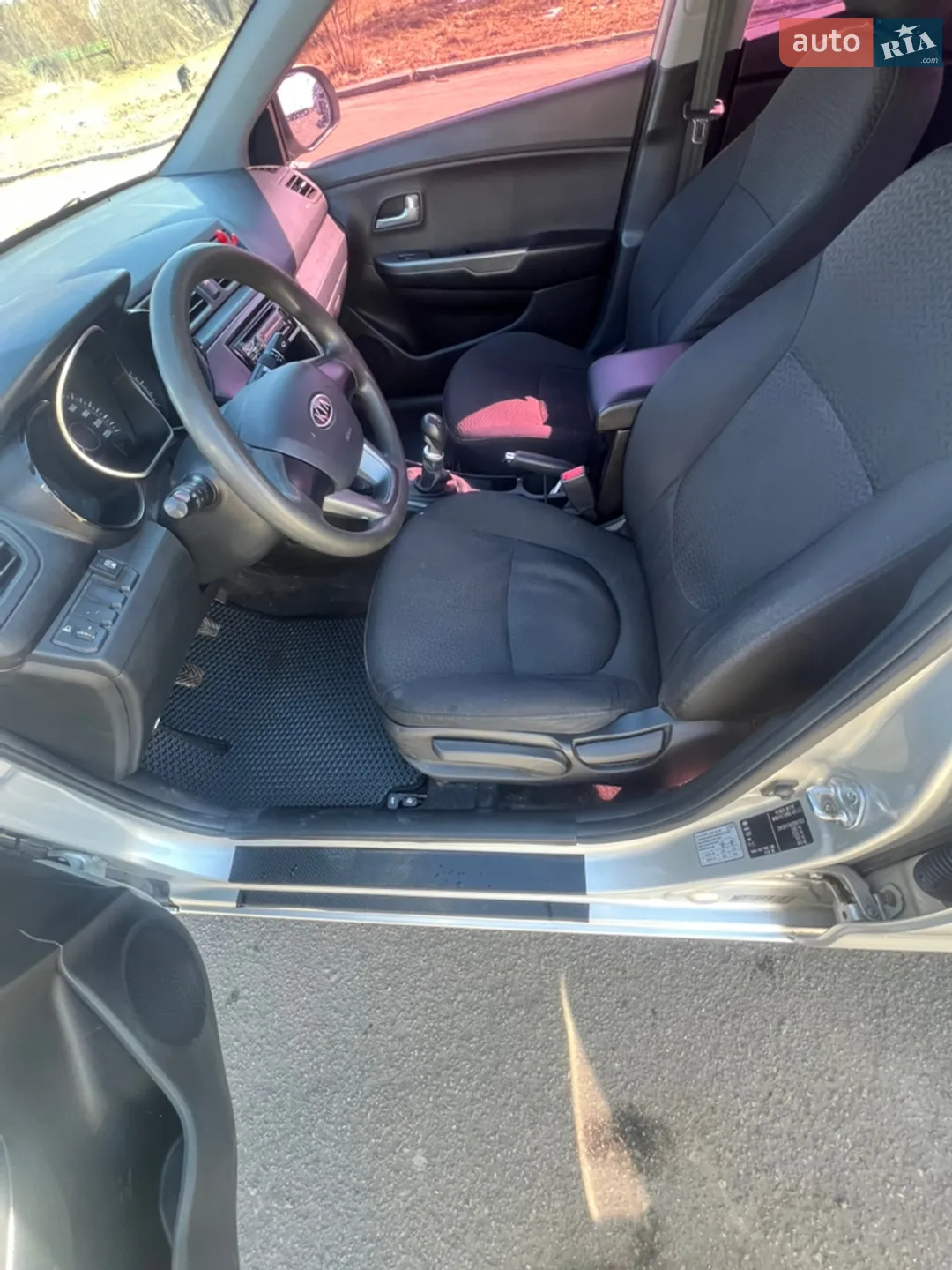 2012 Kia Rio - мініатюра 9
