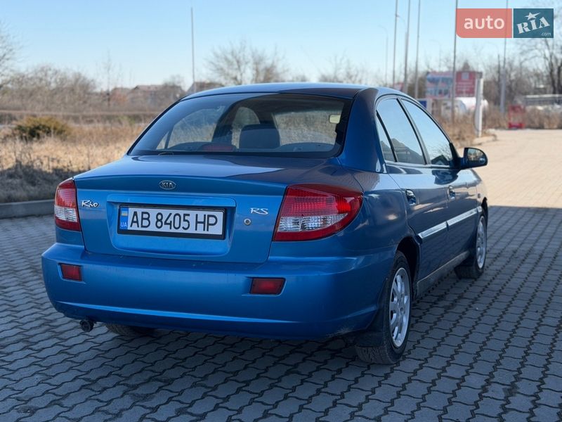 Седан Kia Rio 2004 в Жмеринке