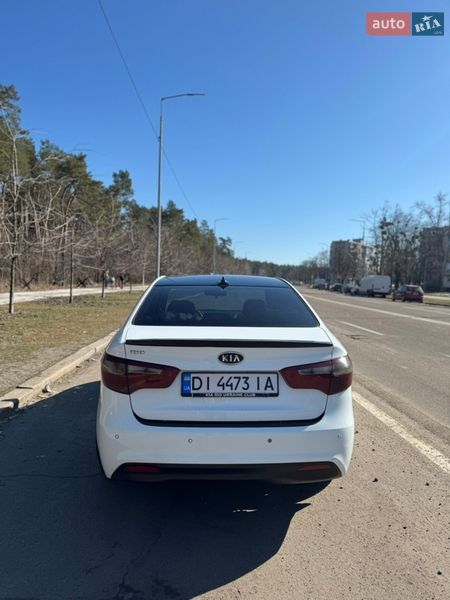 Седан Kia Rio 2011 в Киеве