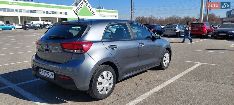 Хэтчбек Kia Rio 2019 в Киеве