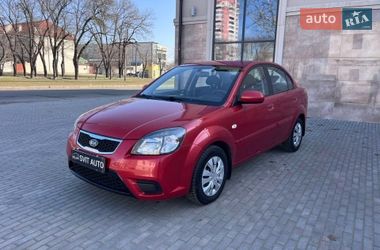 Седан Kia Rio 2011 в Миколаєві
