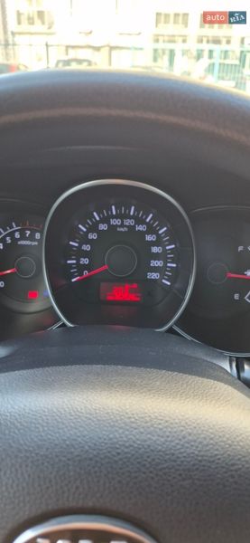 Седан Kia Rio 2011 в Києві