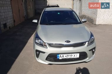 Седан Kia Rio 2018 в Києві