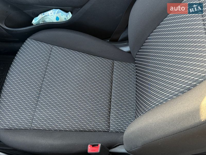 Седан Kia Rio 2019 в Києві