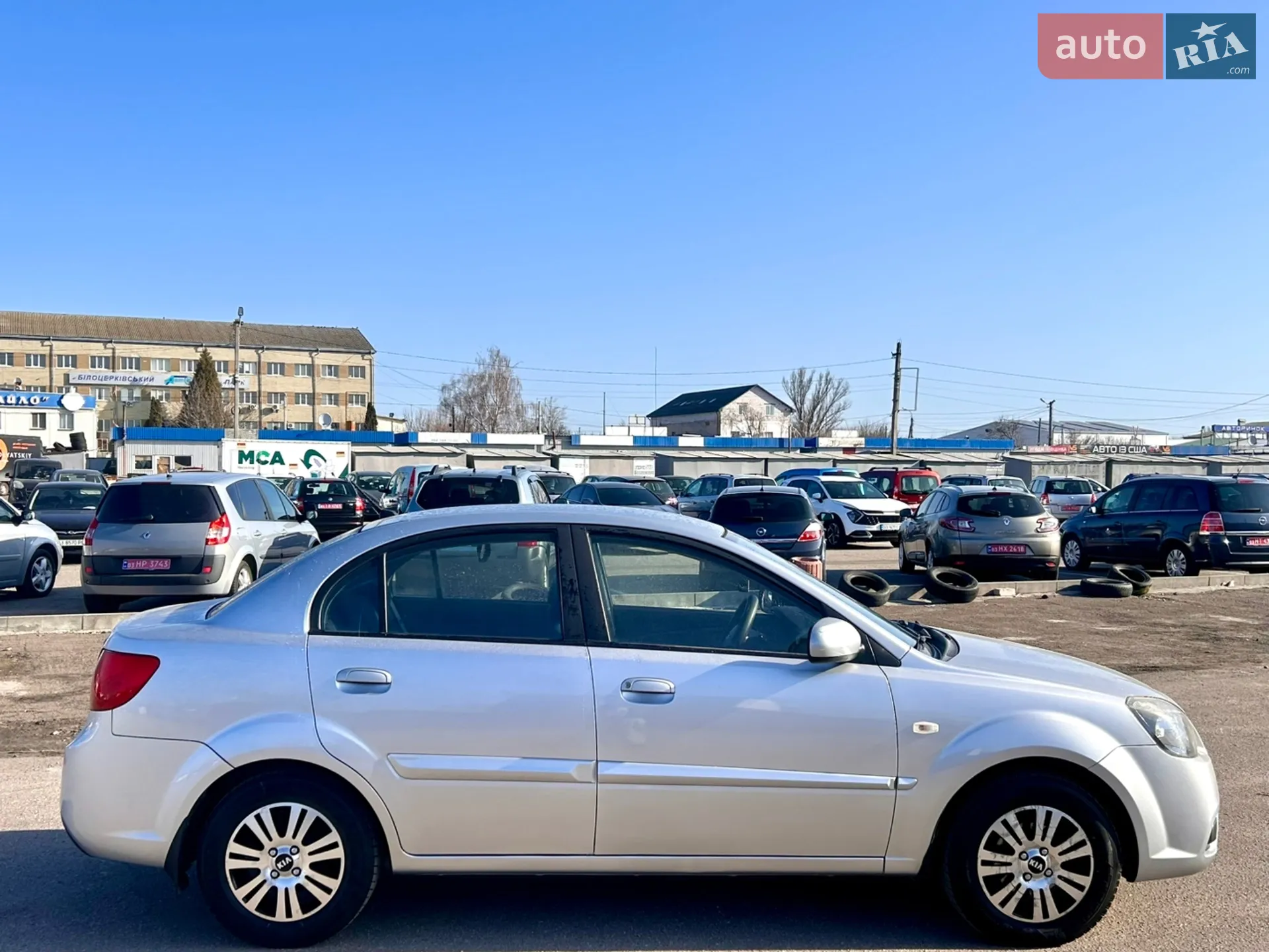 2010 Kia Rio - мініатюра 4