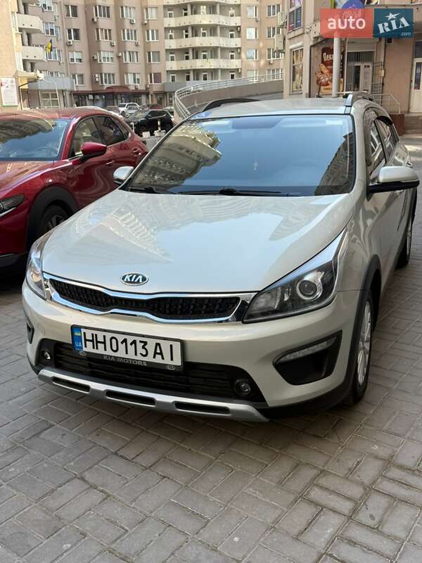Хэтчбек Kia Rio 2018 в Одессе
