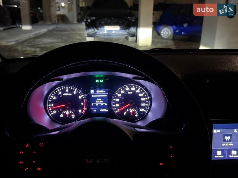 Хэтчбек Kia Rio 2018 в Одессе