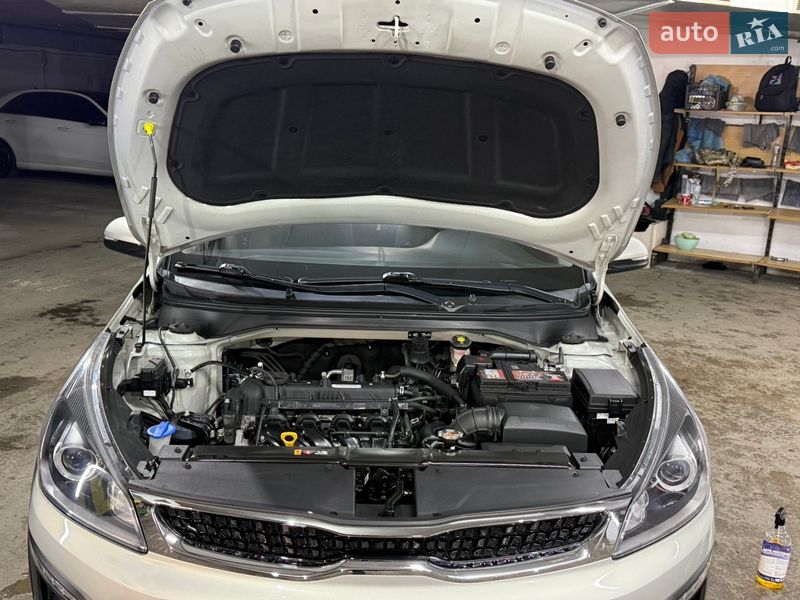 Хэтчбек Kia Rio 2018 в Одессе