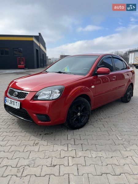 Kia Rio 2010 Kia Rio 2010