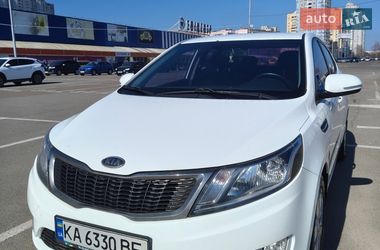 Седан Kia Rio 2012 в Киеве