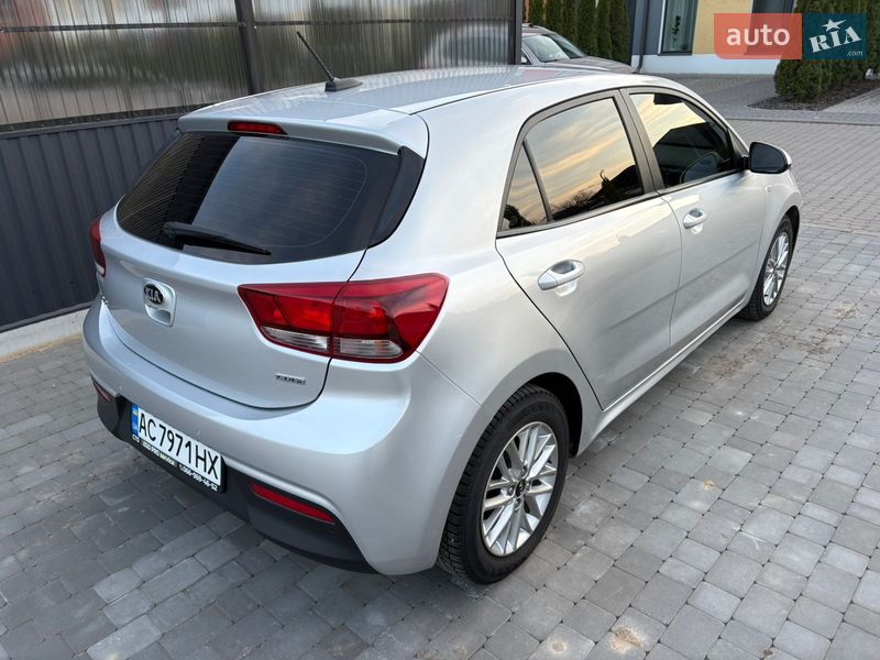 Хэтчбек Kia Rio 2016 в Луцке фото 6 Хэтчбек Kia Rio 2016 в Луцке