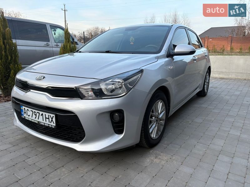 Хэтчбек Kia Rio 2016 в Луцке фото 16 Хэтчбек Kia Rio 2016 в Луцке
