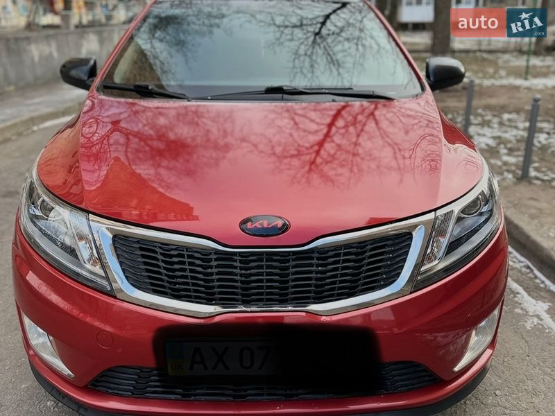Хэтчбек Kia Rio 2013 в Харькове