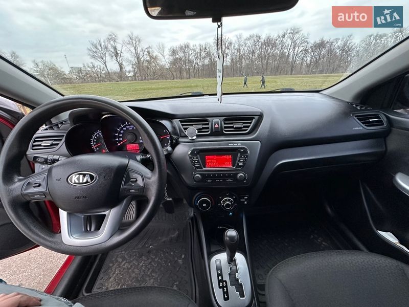 Хэтчбек Kia Rio 2013 в Харькове