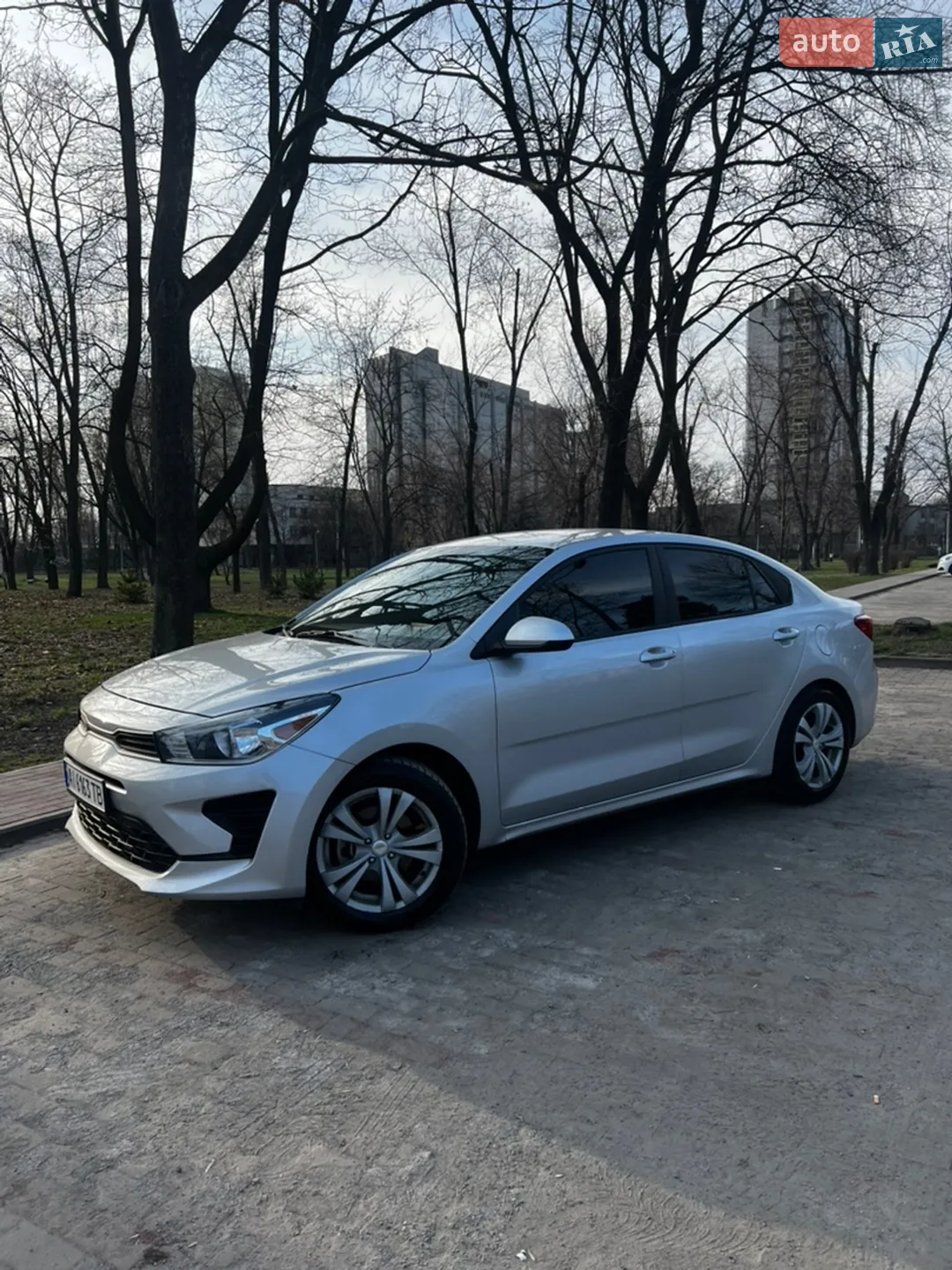2021 Kia Rio - мініатюра 3