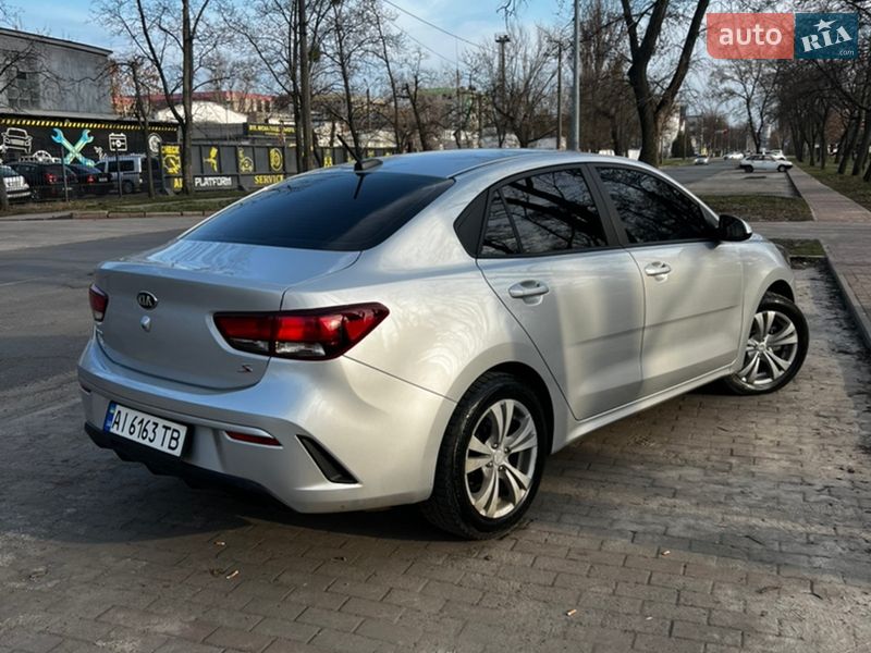 Седан Kia Rio 2021 в Киеве фото 5 Седан Kia Rio 2021 в Киеве
