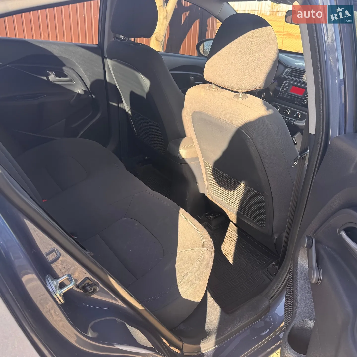 2017 Kia Rio - мініатюра 19