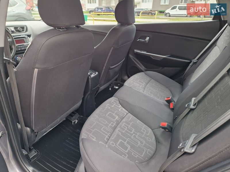 Седан Kia Rio 2013 в Виннице фото 28 Седан Kia Rio 2013 в Виннице