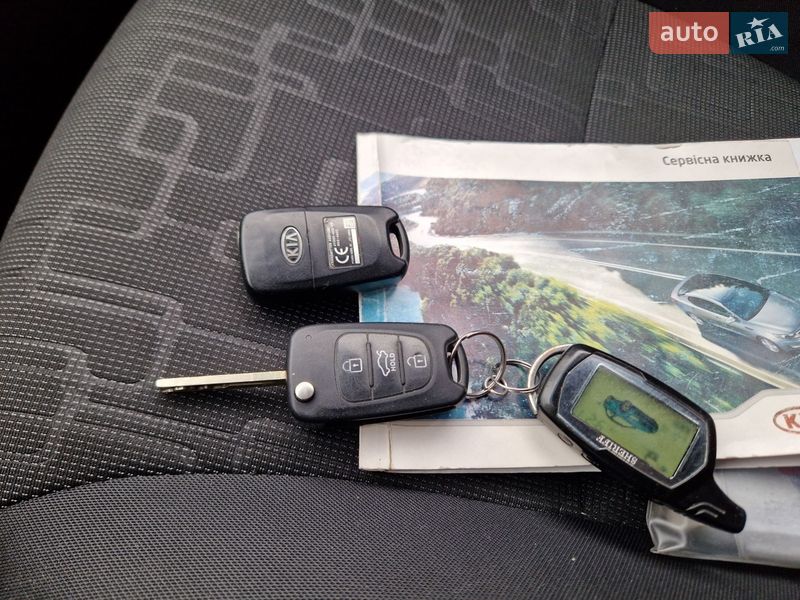 Седан Kia Rio 2013 в Виннице фото 38 Седан Kia Rio 2013 в Виннице