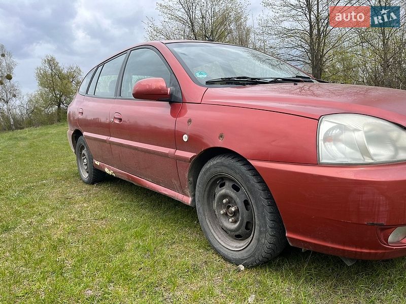 Универсал Kia Rio 2003 в Довбыше