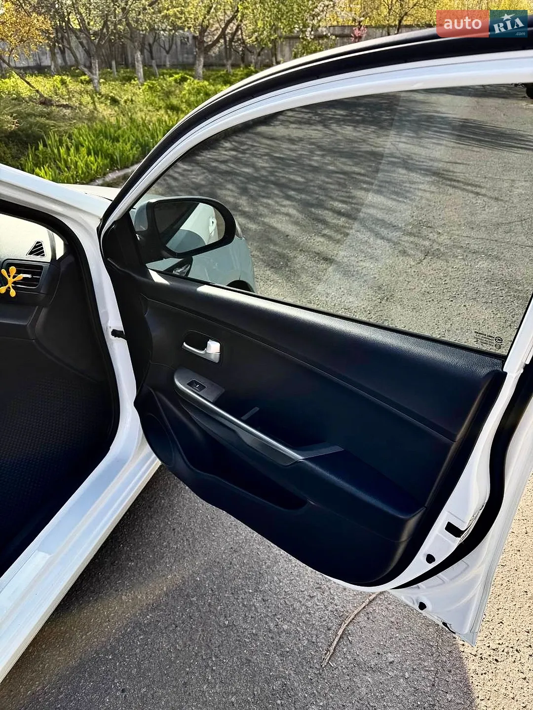 2013 Kia Rio - мініатюра 8
