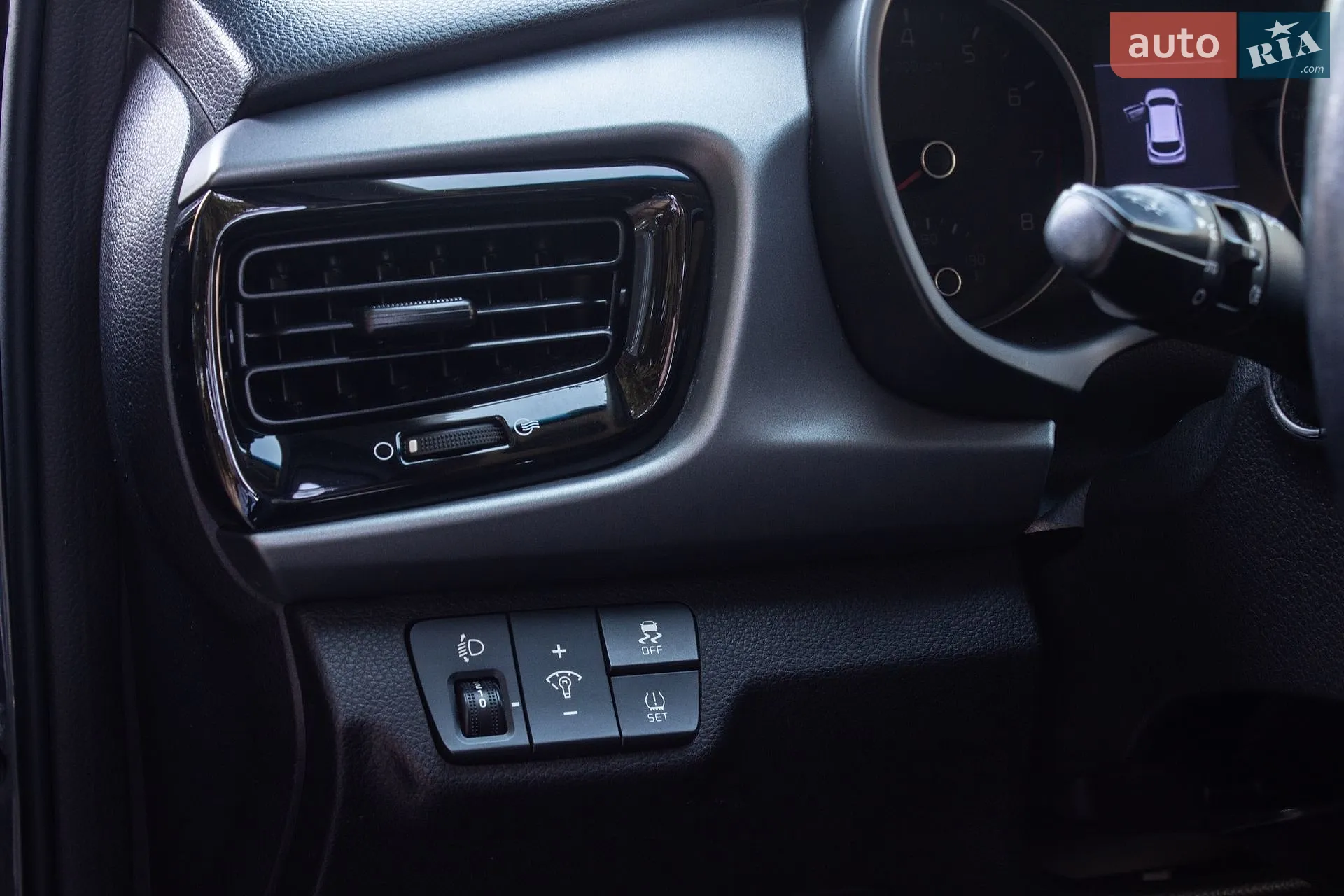 2017 Kia Rio - мініатюра 35