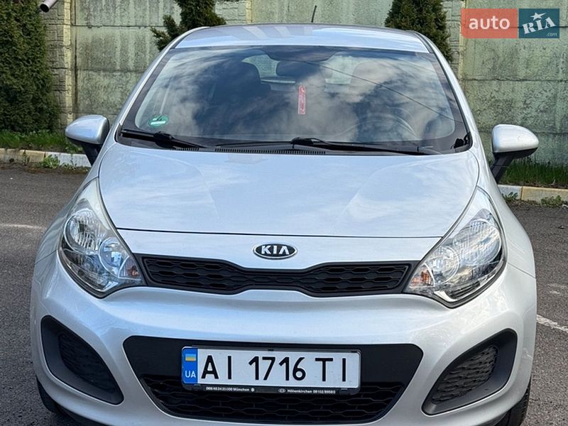Хэтчбек Kia Rio 2011 в Бородянке