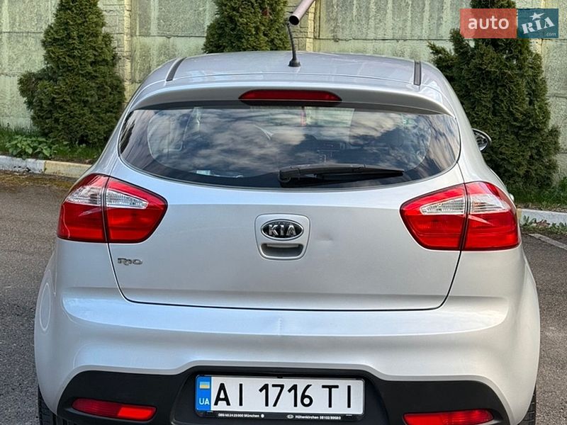 Хэтчбек Kia Rio 2011 в Бородянке