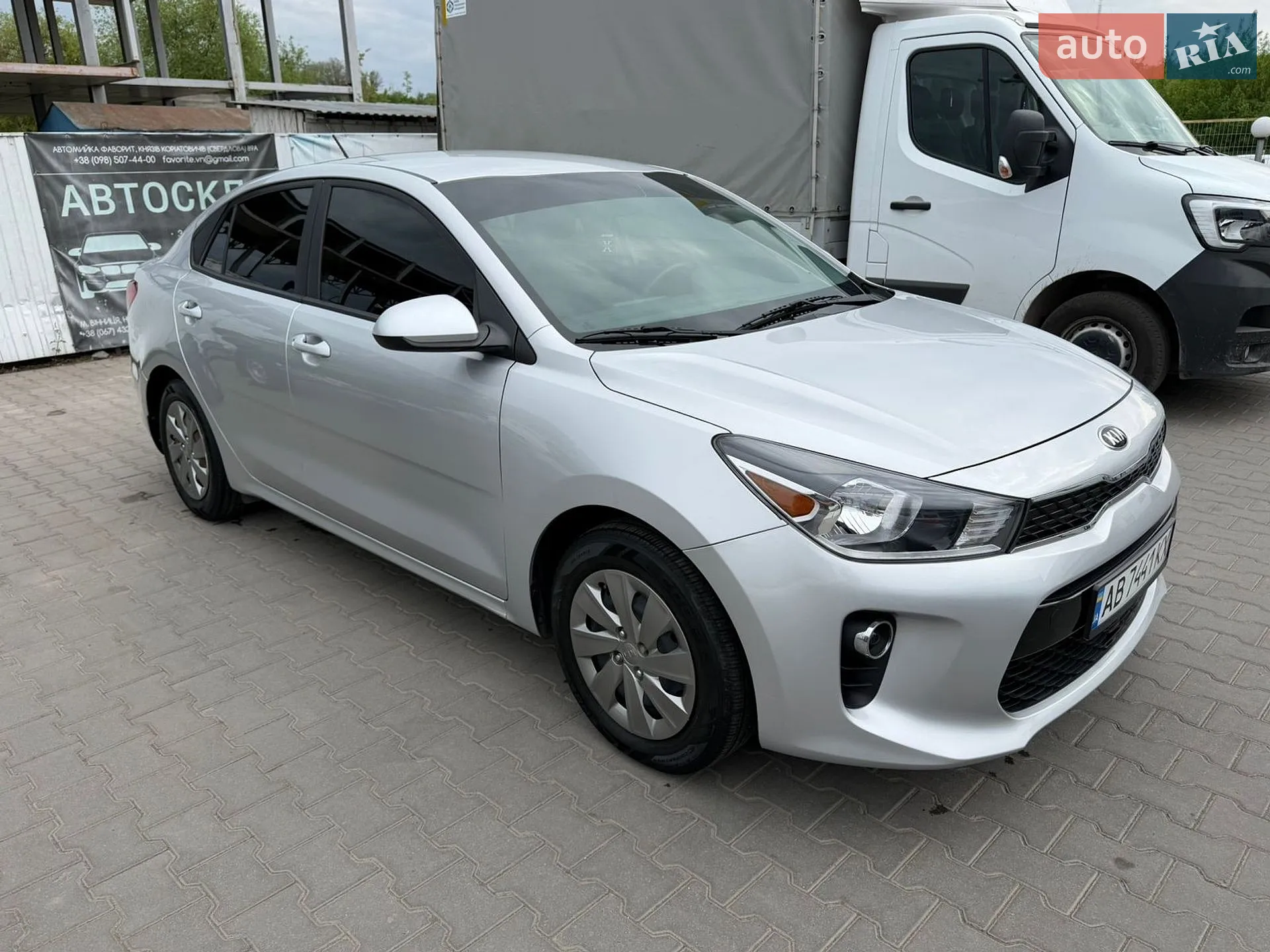 2020 Kia Rio - мініатюра 2