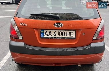 Хэтчбек Kia Rio 2008 в Киеве