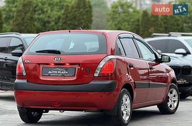 Хэтчбек Kia Rio 2008 в Одессе