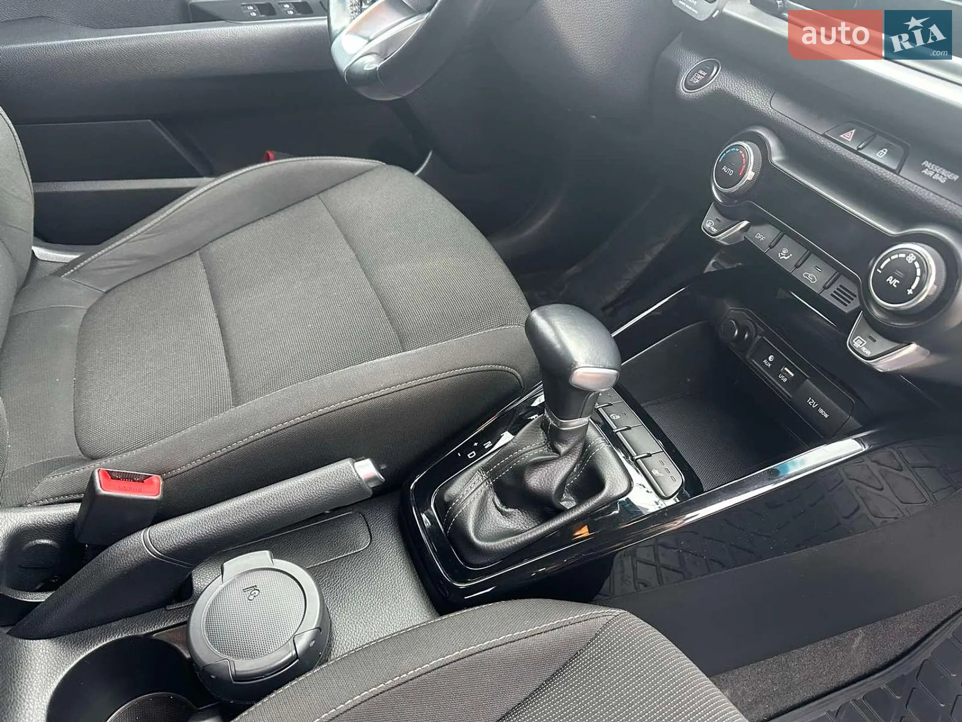 2018 Kia Rio - мініатюра 13
