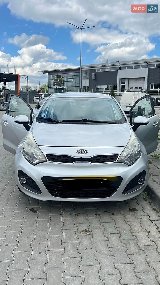 2012 Kia Rio - мініатюра 32