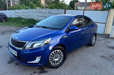 Седан Kia Rio 2012 в Харкові