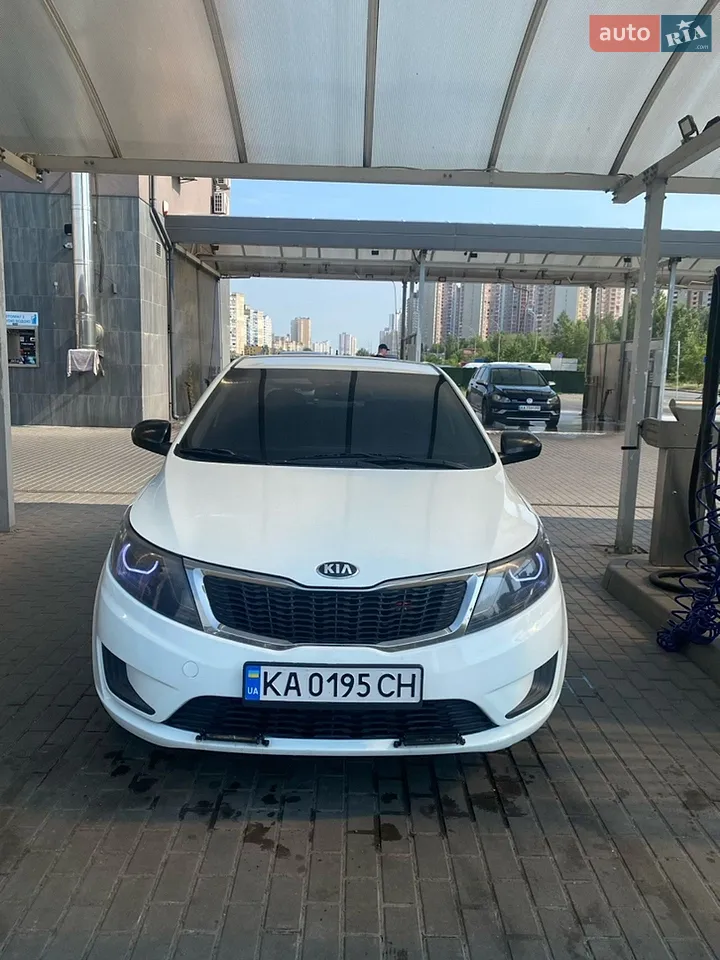 2013 Kia Rio - мініатюра 17