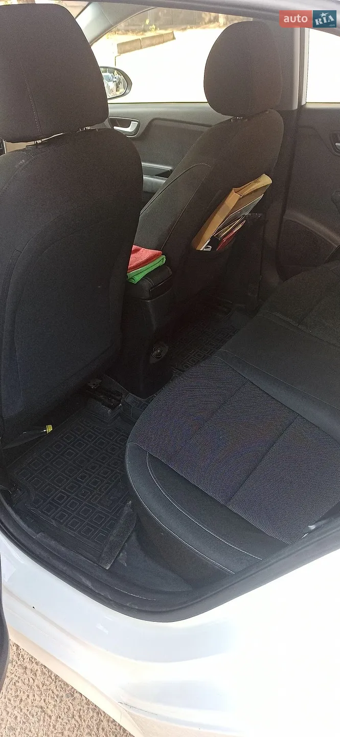 2018 Kia Rio - мініатюра 5