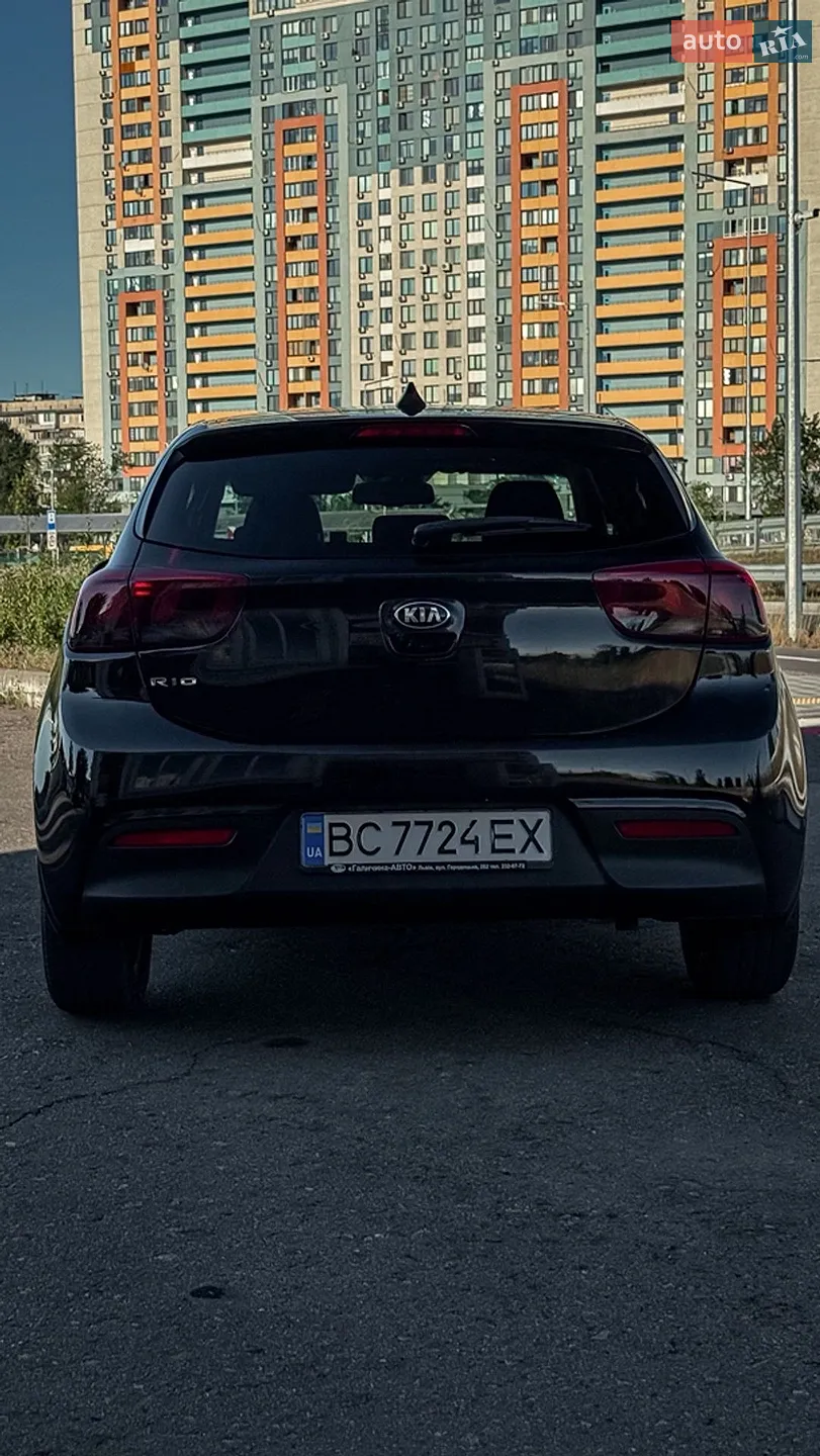 2017 Kia Rio - мініатюра 10