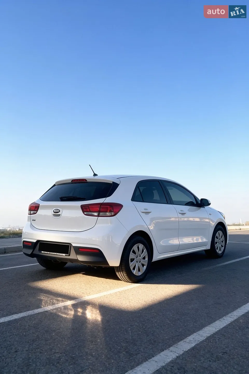 2017 Kia Rio - мініатюра 2