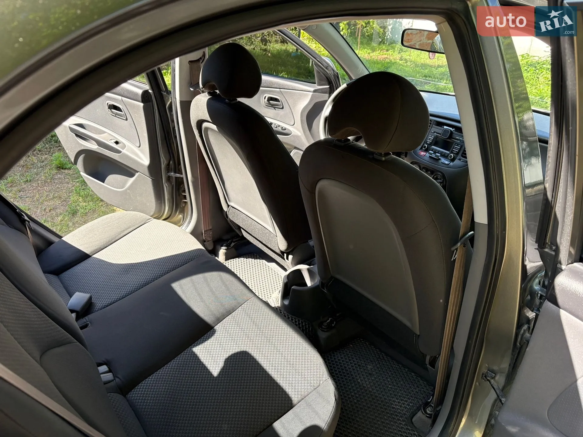 2011 Kia Rio - мініатюра 17